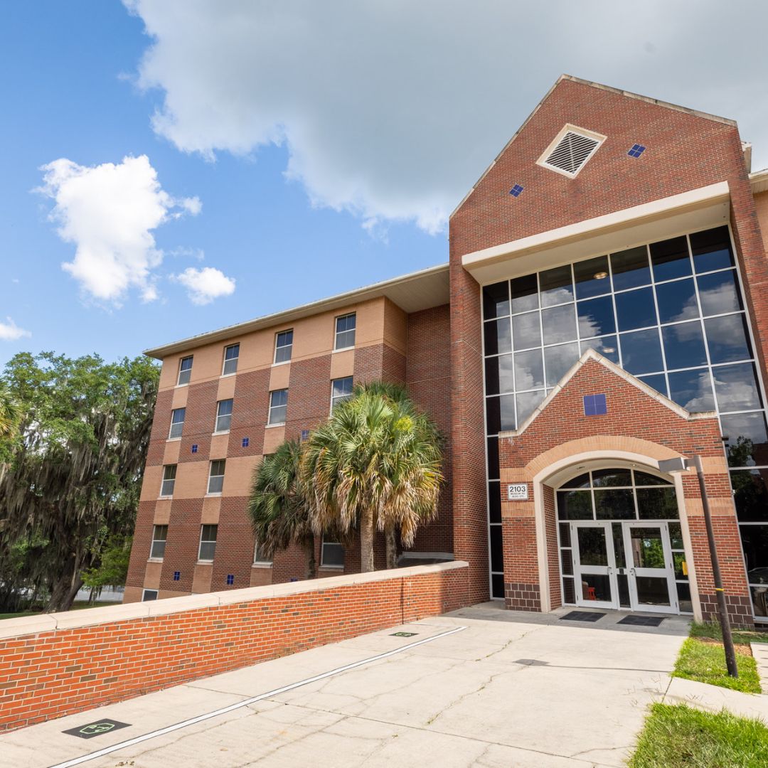 Hume Hall (Honors Residential College)