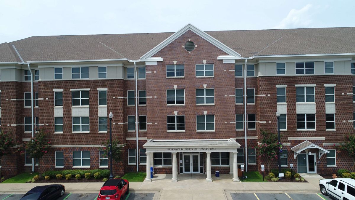 Farris Honors Hall