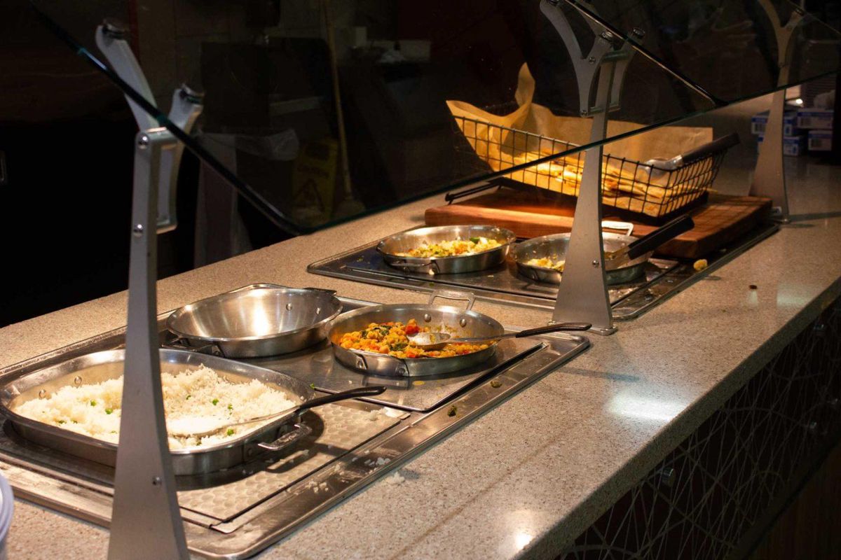 The 5 Dining Hall