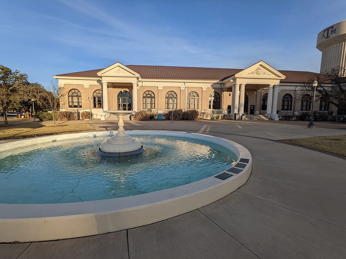 Sbisa Dining Hall