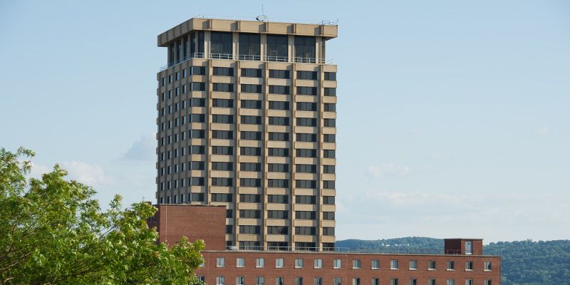 Sadler Dining Center